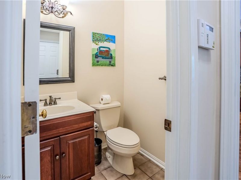 17504 Willow Wood Drive, Strongsville, OH 44136 Photo 16