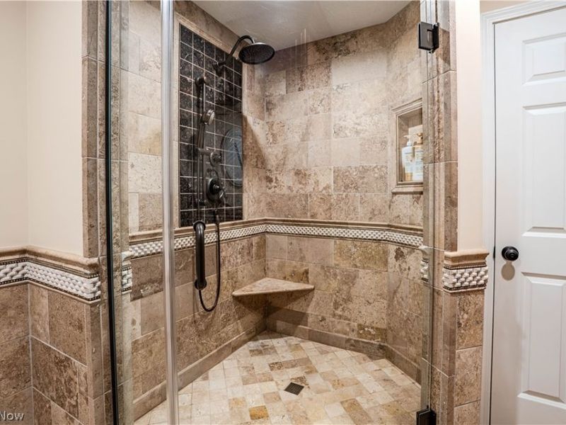 17504 Willow Wood Drive, Strongsville, OH 44136 Photo 28