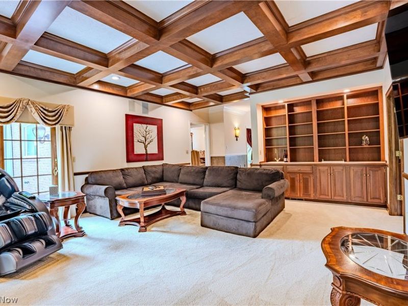17504 Willow Wood Drive, Strongsville, OH 44136 Photo 8