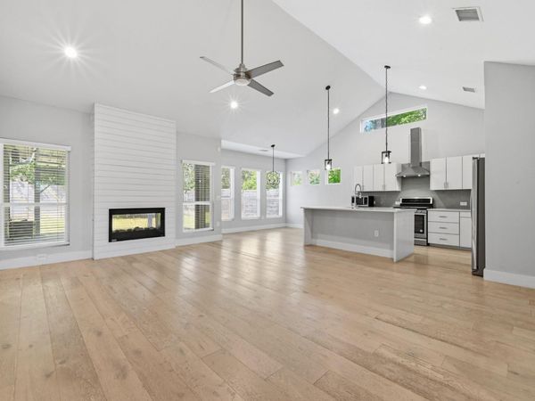 4207 Alexandria DR, Austin, TX 78749