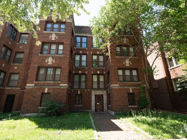 6830 S Paxton Avenue , Unit 3A, Chicago, IL 60649