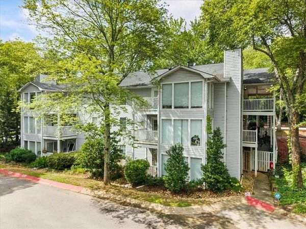 2102 Augusta Drive SE, Unit 21, Marietta, GA 30067