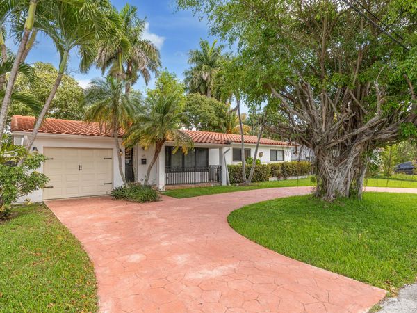 475 NE 113th Street, Miami, FL 33161
