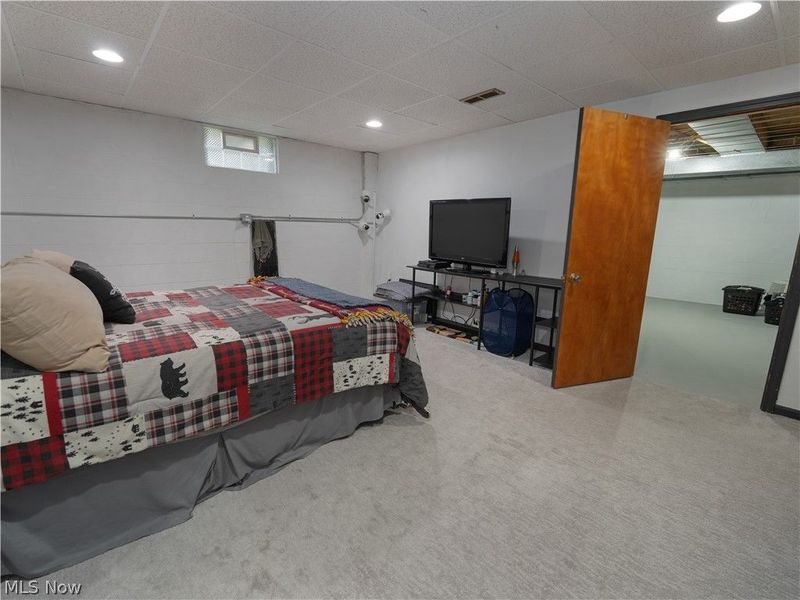 7742 Windy Hill Drive, Kent, OH 44240 Photo 25