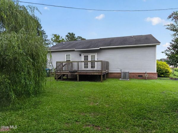 420 S Bond Street, Rowland, NC 28383