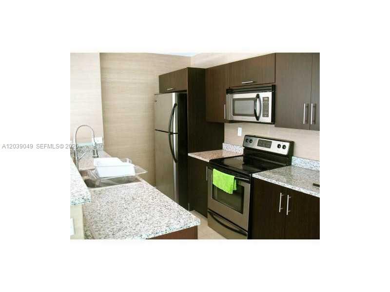 2694 Inagua Av , Unit 403, Coconut Grove, FL 33133 Photo