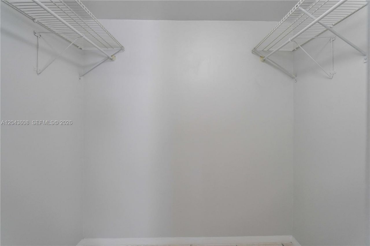 666 NE 80th St , Unit 8, Miami, FL 33138 Photo