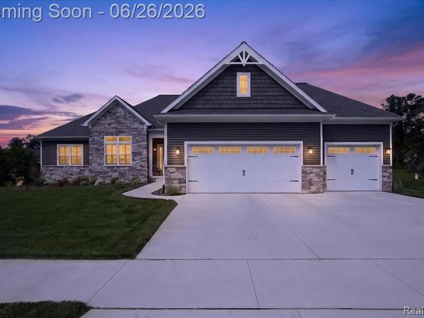 1212 Candlelight Court, Brighton Twp, MI 48114