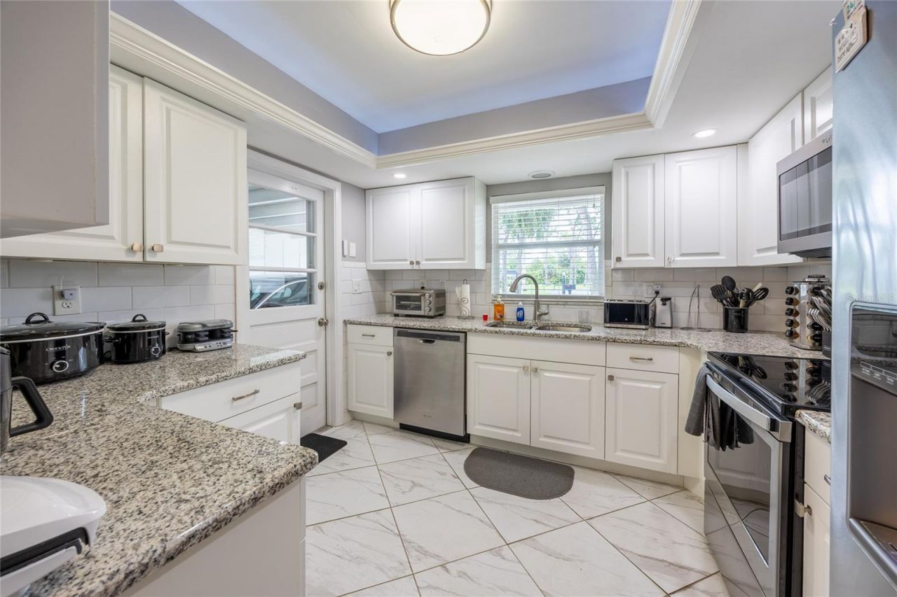 531 Pangola Drive , North Fort Myers, FL 33903 Photo