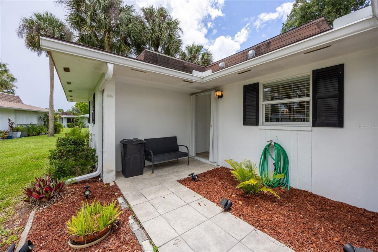 531 Pangola Drive, North Fort Myers, FL 33903 Photo