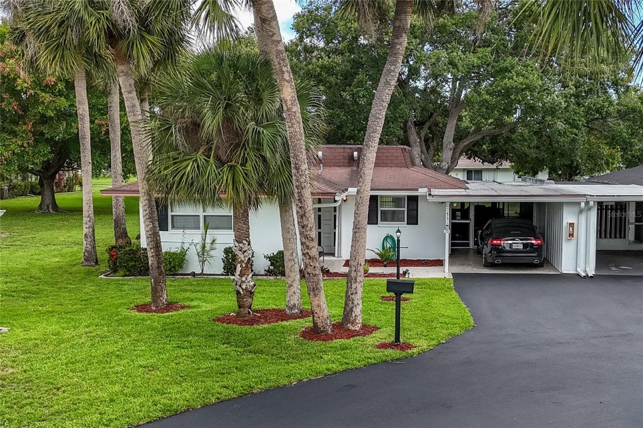 531 Pangola Drive , North Fort Myers, FL 33903 Photo