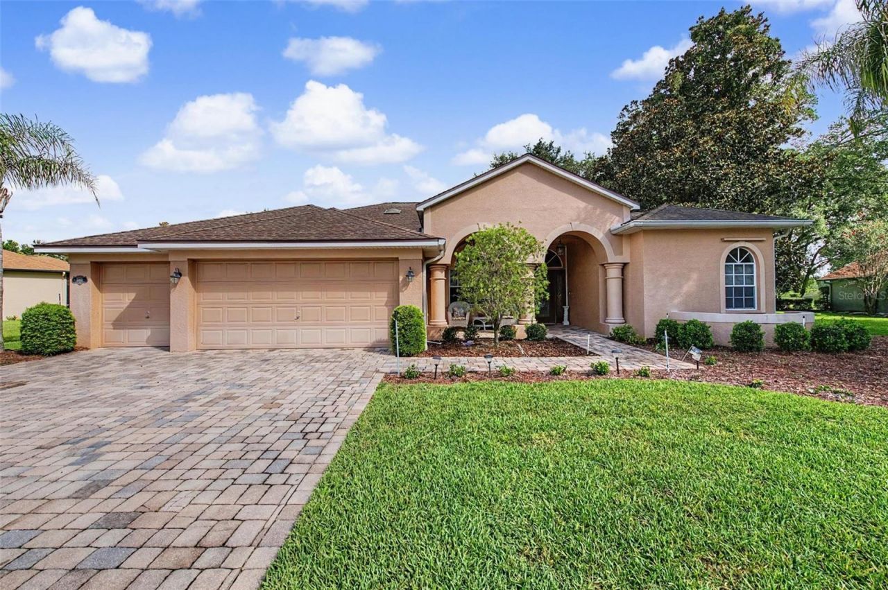 5183 Golf Club Lane, Spring Hill, FL 34609 Photo