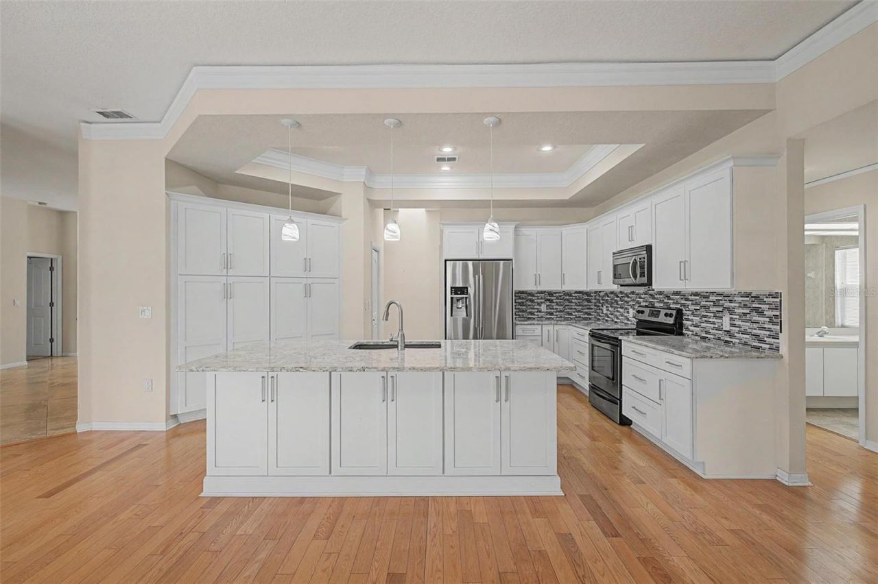 5183 Golf Club Lane, Spring Hill, FL 34609 Photo