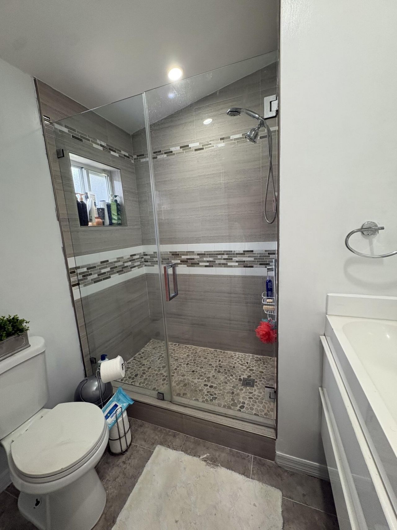 702 NW 208th Terrace, Pembroke Pines, FL 33029 Photo