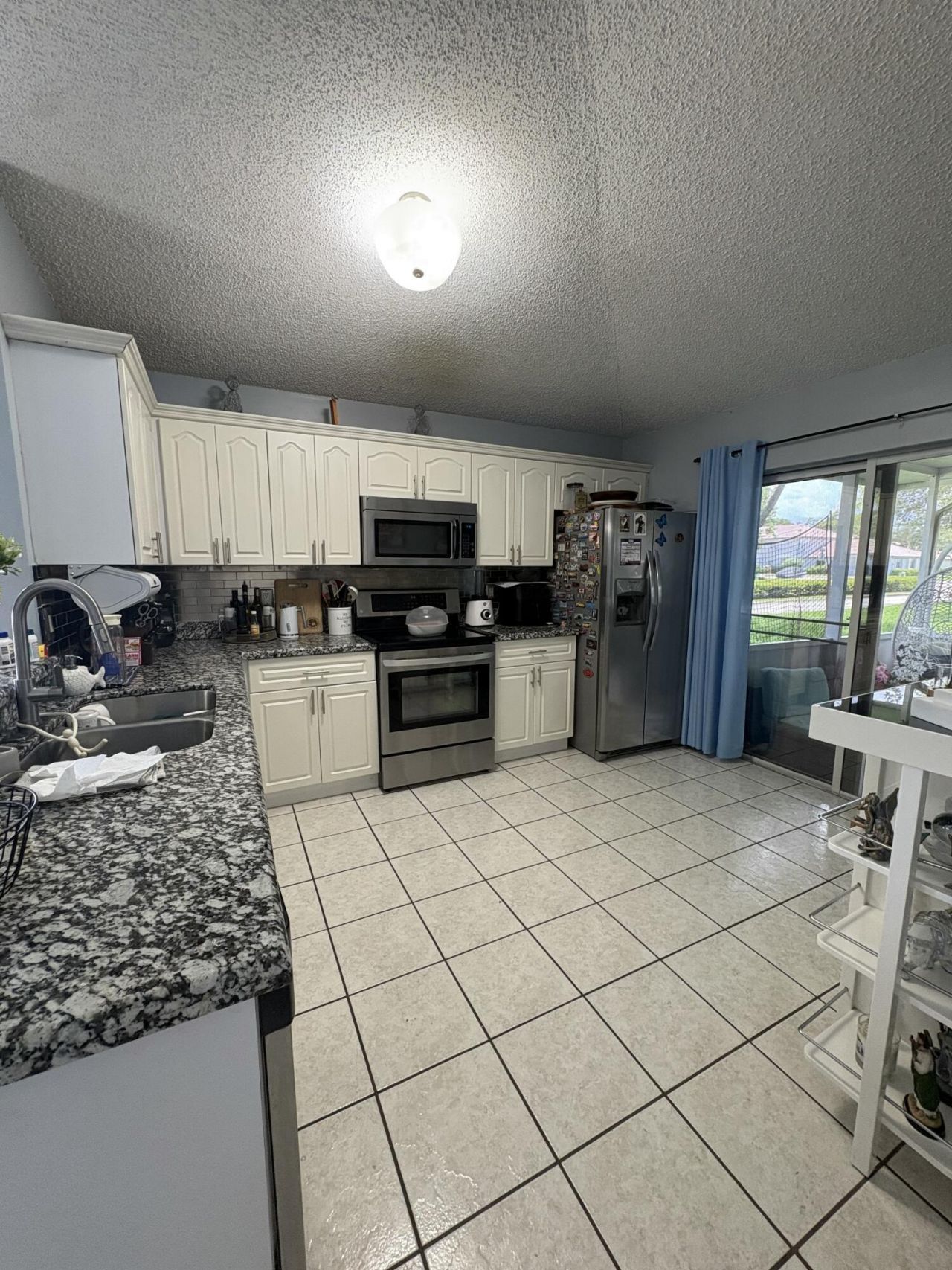 702 NW 208th Terrace, Pembroke Pines, FL 33029 Photo