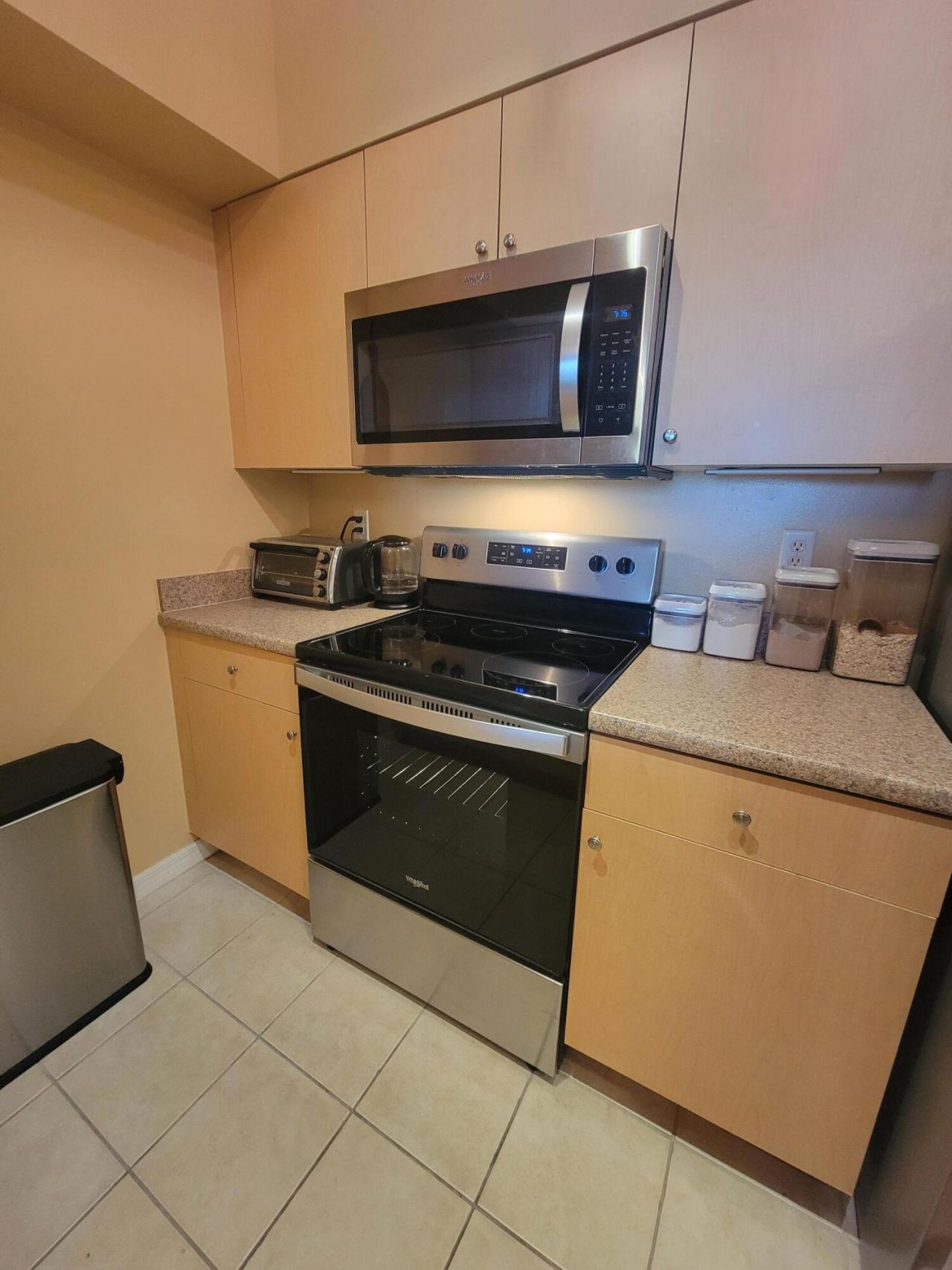616 Clearwater Park Road, Unit 1207, West Palm Beach, FL 33401 Photo
