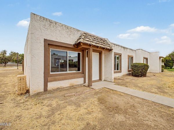 4650 W TUCKEY Lane, Glendale, AZ 85301