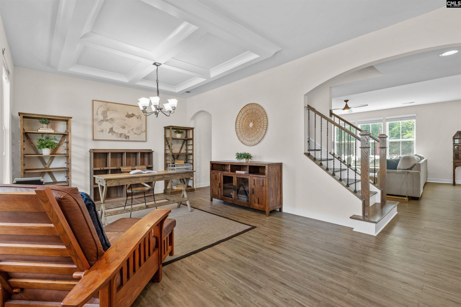 506 Litchfield Lane  Photo 4