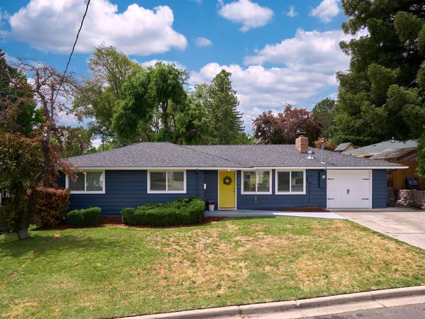 340 Sutter Avenue, Medford, OR 97504