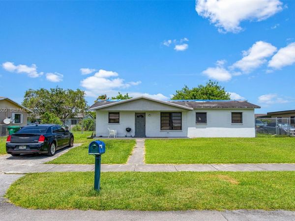14125 SW 109th Pl , Miami, FL 33176