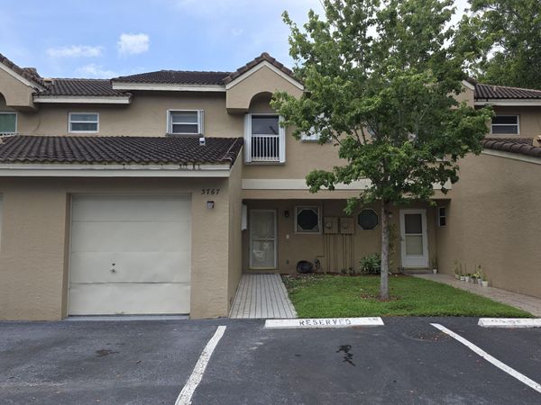 3767 NW 91st Lane, Sunrise, FL 33351