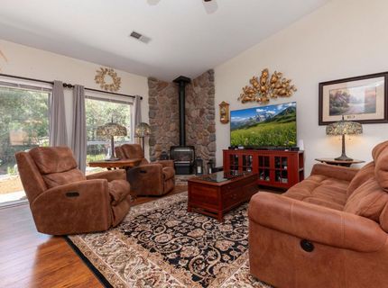 13610 Tony Ct, Pine Grove, CA 95665 Photo