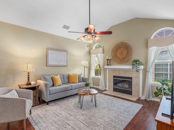 30 Wildwood DR, Unit 184, Georgetown, TX 78633