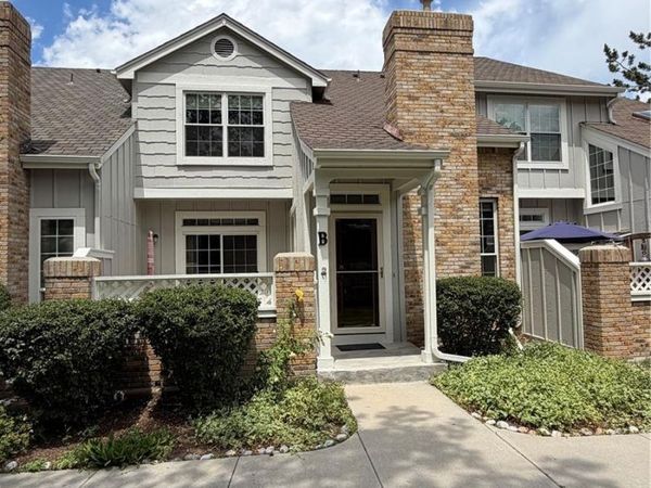 2985 W Long Drive, Unit B, Littleton, CO 80120