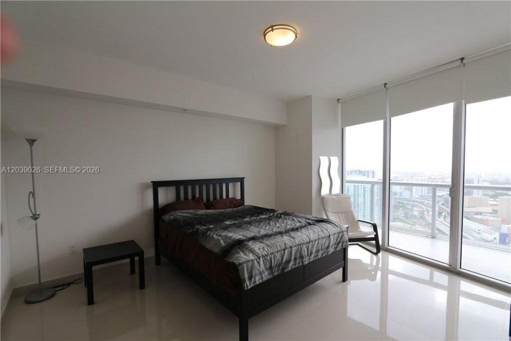 465 Brickell Ave, Unit 4706, Miami, FL 33131 Photo