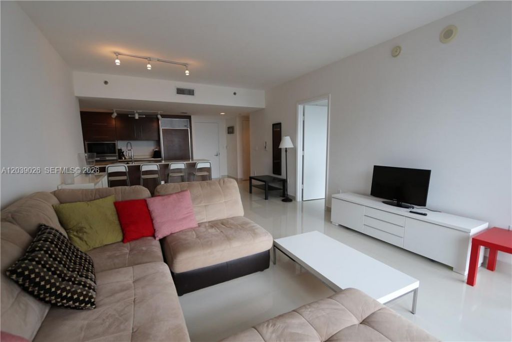 465 Brickell Ave, Unit 4706, Miami, FL 33131 Photo