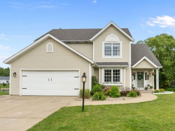 51704 Villager Parkway, Granger, IN 46530