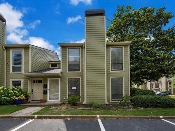 1079 Riverbend Club Drive SE, Atlanta, GA 30339