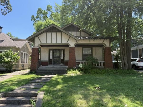 1547 FOREST AVE, Memphis, TN 38112