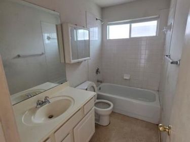 608 Prairie Gulch Drive, Fort Worth, TX 76140