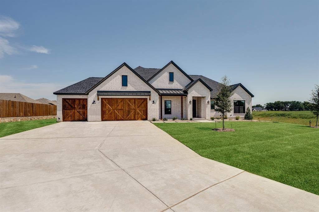 114 Shumard Oak Drive, Krugerville, TX 76227 Main Photo