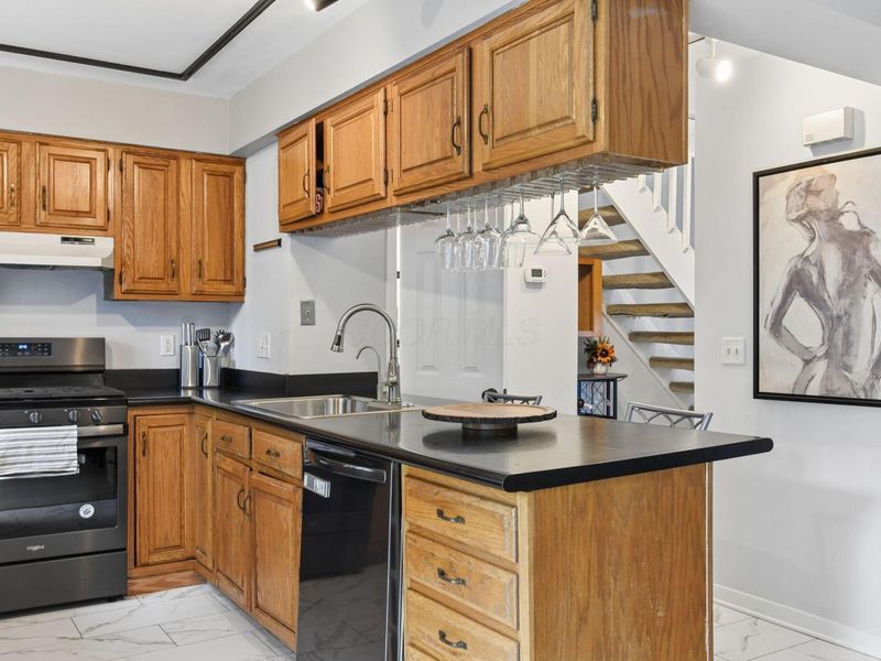 4745 Middletowne Street, Unit -4745A, Columbus, OH 43214 Photo 11