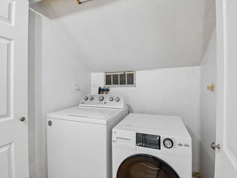 4745 Middletowne Street, Unit -4745A, Columbus, OH 43214 Photo 23