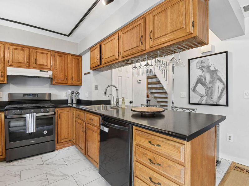 4745 Middletowne Street, Unit -4745A, Columbus, OH 43214 Photo 8