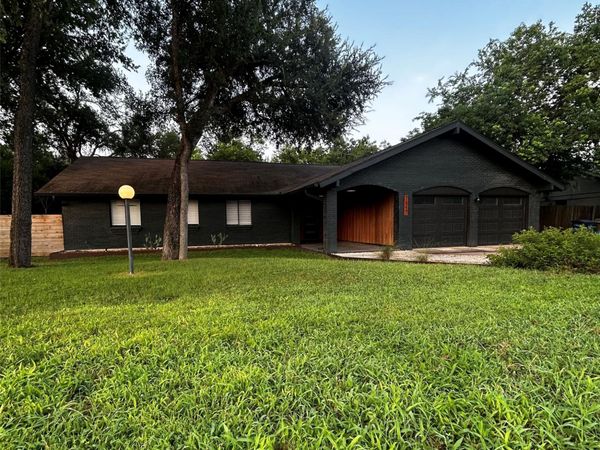 7117 Scenic Brook DR, Austin, TX 78736