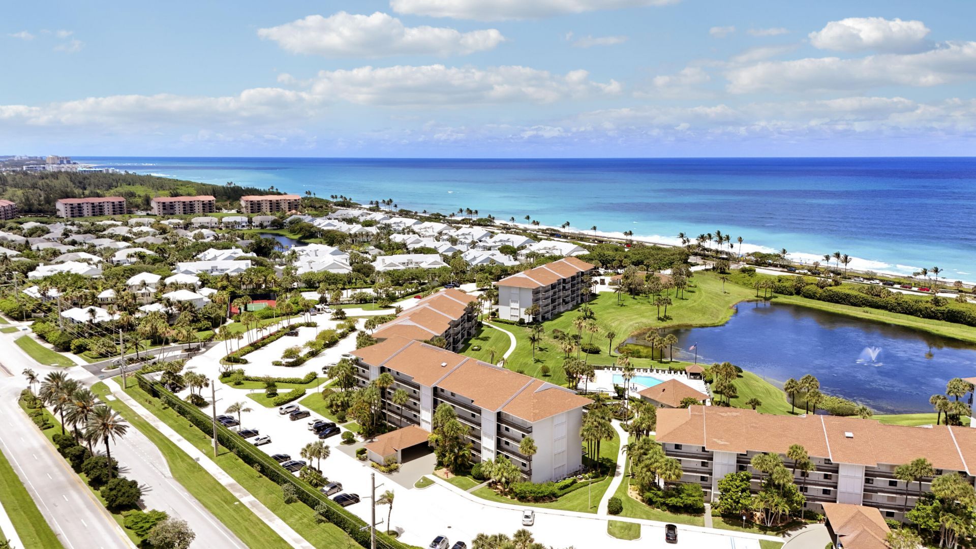 401 S Seas Drive, Unit 203, Jupiter, FL 33477 Photo