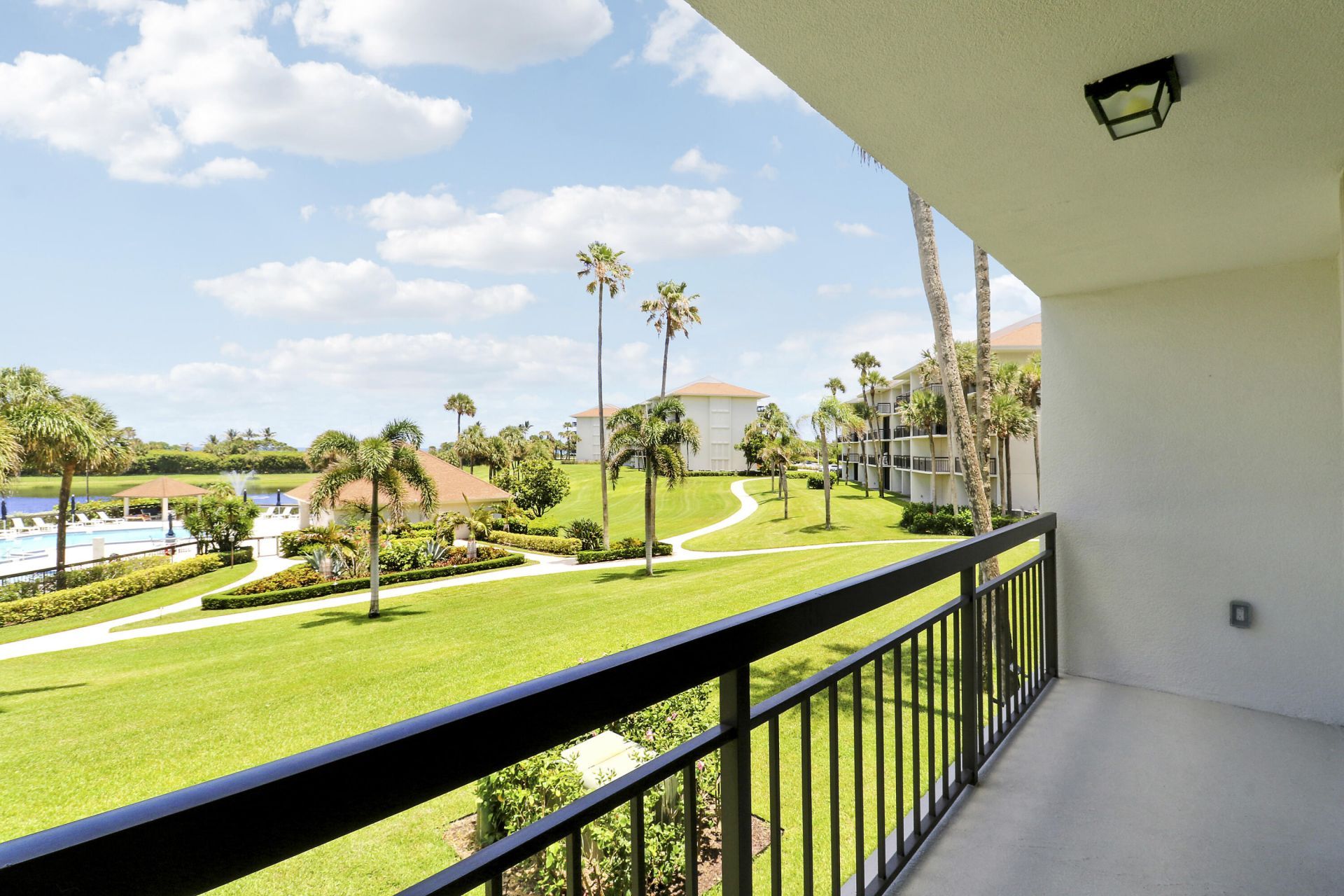 401 S Seas Drive, Unit 203, Jupiter, FL 33477 Photo