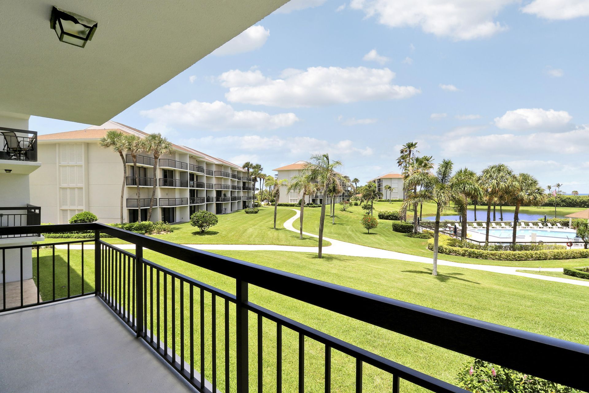 401 S Seas Drive, Unit 203, Jupiter, FL 33477 Photo