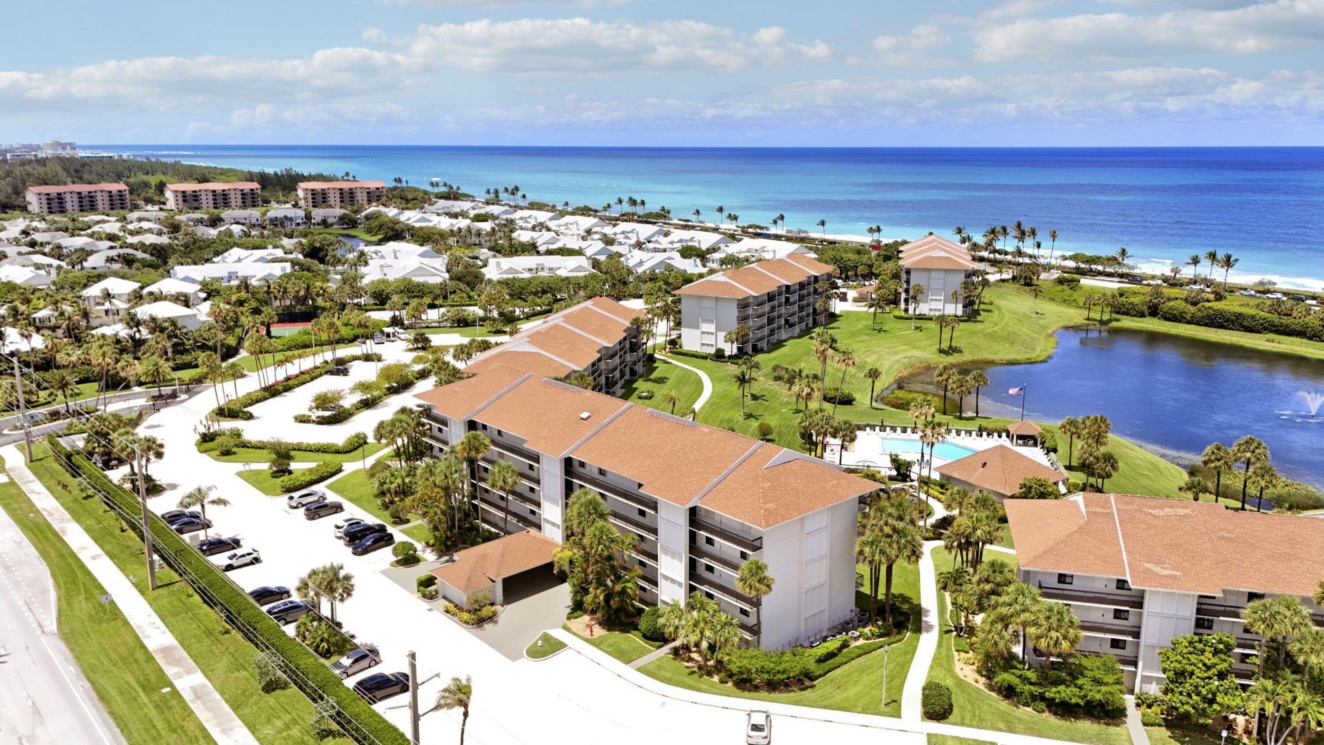 401 S Seas Drive, Unit 203, Jupiter, FL 33477 Photo
