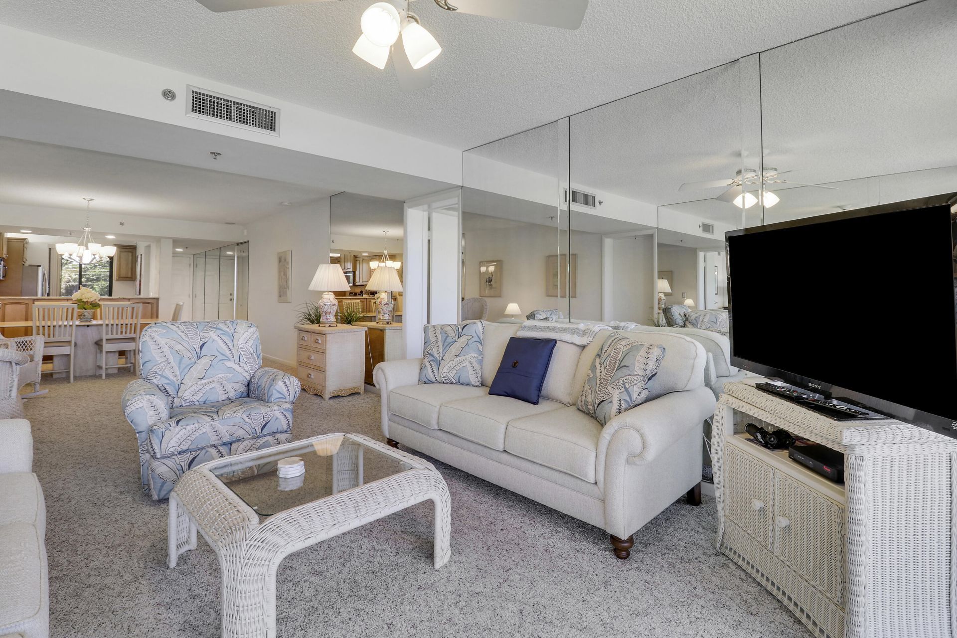 401 S Seas Drive, Unit 203, Jupiter, FL 33477 Photo