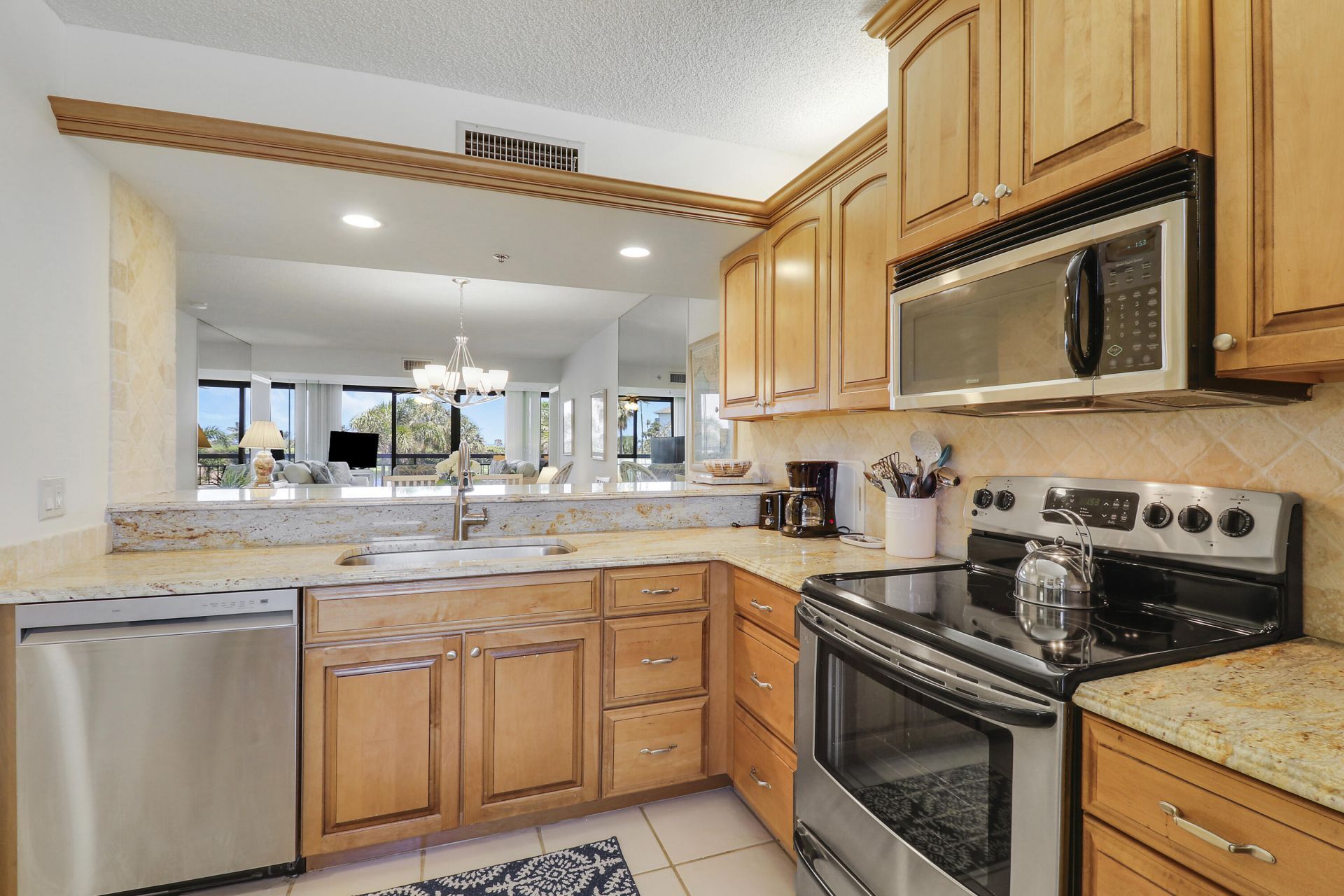 401 S Seas Drive, Unit 203, Jupiter, FL 33477 Photo