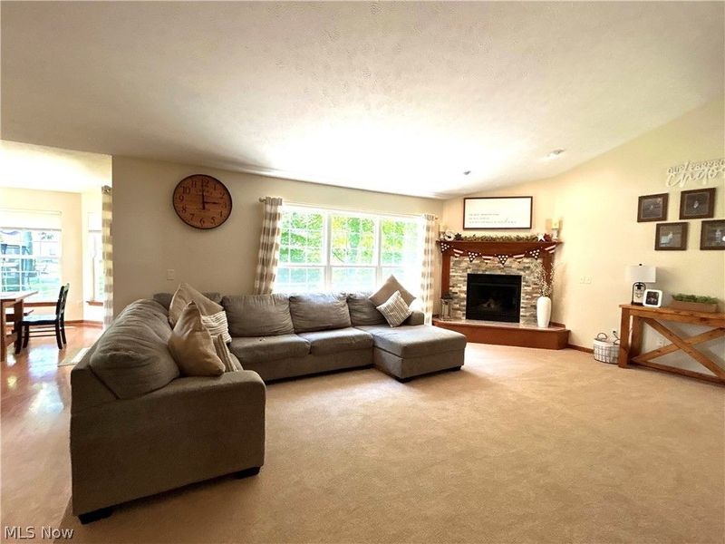 1052 Arrowhead Drive, Vermilion, OH 44089 Photo 10