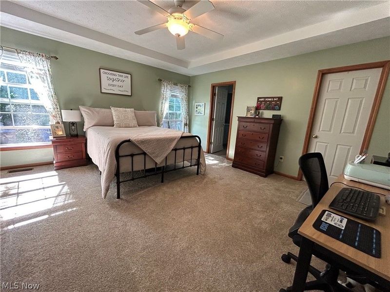 1052 Arrowhead Drive, Vermilion, OH 44089 Photo 18