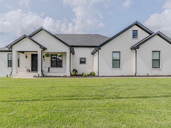 3009 Pruetts Chapel Road, Paragould, AR 72450