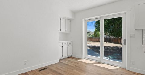 3885 Toucan Court, Reno, NV 89508 Photo