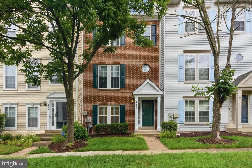 123 BLACKBIRD HILL LANE , LAUREL, MD 20724